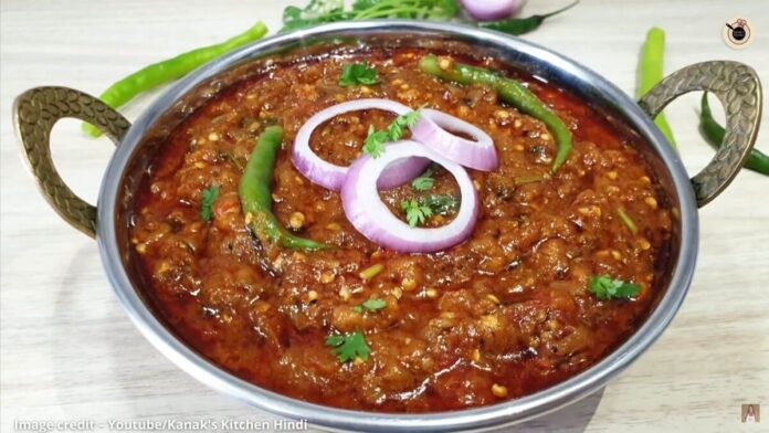 રીંગણ નો ઓળો બનાવવાની રીત - ringan nu bharthu banavani rit - ringan nu bharthu banavani rit - ringal no olo banavani rit - ringan no olo recipe in gujarati - kathiyawadi ringna no olo banavani rit