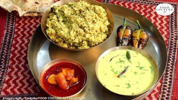 kadhi khichdi banavani rit - કઢી ખીચડી બનાવવાની રીત - kadhi khichdi recipe in gujarati - ખીચડી બનાવવાની રીત - khichdi banavani rit - કઢી બનાવવાની રીત -કઢી વઘારવાની રીત - kadhi vagharvani rit