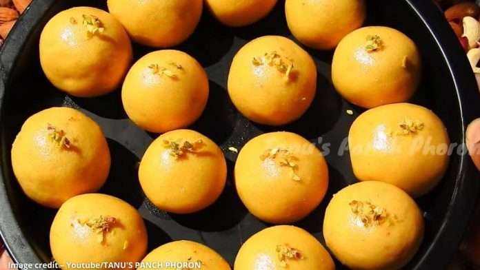 બેસન ના લાડવા બનાવવાની રીત - besan na ladoo banavani recipe - besan na ladva banavani rit -besan na ladoo recipe - besan na ladoo recipe in gujarati - besan ladoo in gujarati