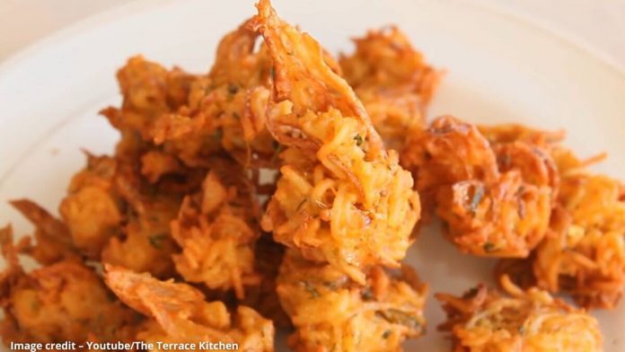 megi na bhajiya - maggi na bhajiya banavani rit - maggi na bhajiya recipe - maggi na bhajiya banavani recipe - maggi bhajiya recipe - maggi bhajiya recipe in gujarati - મેગી ના ભજીયા - મેગી ના ભજીયા બનાવાની રીત - મેગી ના ભજીયા રેસીપી