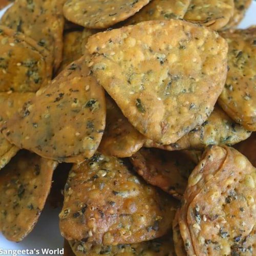 મેથી પૂરી - મેથી ની પુરી બનાવવાની રીત - મેથી પૂરી બનાવવાની રીત - methi puri recipe in gujarati - methi puri recipe - methi puri banavani rit