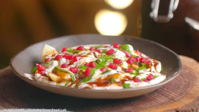 દહીં પાપડી ચાટ બનાવવાની રીત - dahi papdi chaat recipe in gujarati - dahi papdi chaat banavani rit - n gujarati - papdi chaat recipe in gujarati - dahi papdi chaat recipe