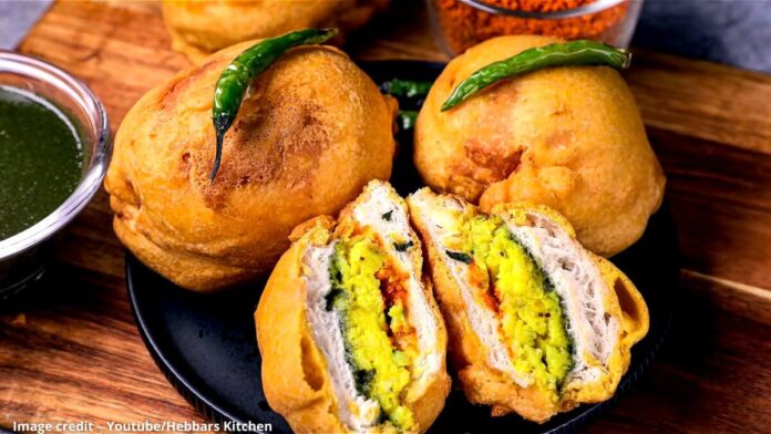 ઉલ્ટા વડાપાઉં બનાવવાની રીત - ulta vada pav banavani rit - ulta vada pav recipe in gujarati