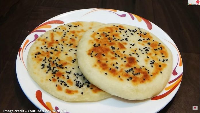 કુલચા બનાવવાની રીત - kulcha banavani rit - kulcha recipe in gujarati - kulcha banavani recipe - Kulcha - kulcha recipe - કુલચા