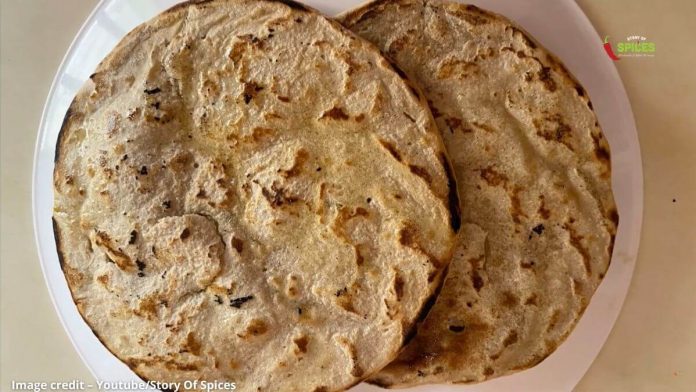 જુવાર નો રોટલો બનાવવાની રીત - jowar na rotla banavani rit - jowar na rotla recipe in gujarati - jowar no rotlo banavani rit - jowar no rotlo recipe in gujarati - જુવારના રોટલા બનાવવાની રીત