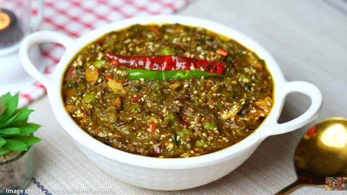 પાલક વટાણા નું શાક બનાવવાની રીત - Palak vatana nu shaak banavani rit - Palak vatana nu shaak recipe in gujarati - પાલક વટાણા નું શાક - Palak vatana nu shaak - Palak vatana nu shaak recipe