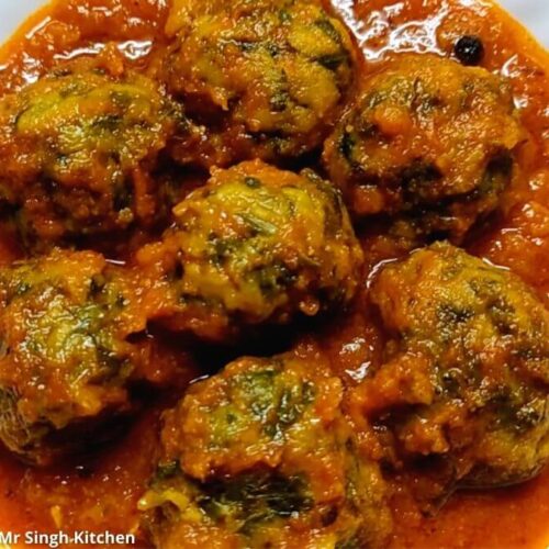 પાલક બેસન કોફતા નું શાક બનાવવાની રીત - Palak besan kofta nu shaak banavani rit - Palak besan kofta nu shaak recipe in gujarati - પાલક બેસન કોફતા નું શાક - Palak besan kofta nu shaak - Palak besan kofta nu shaak recipe