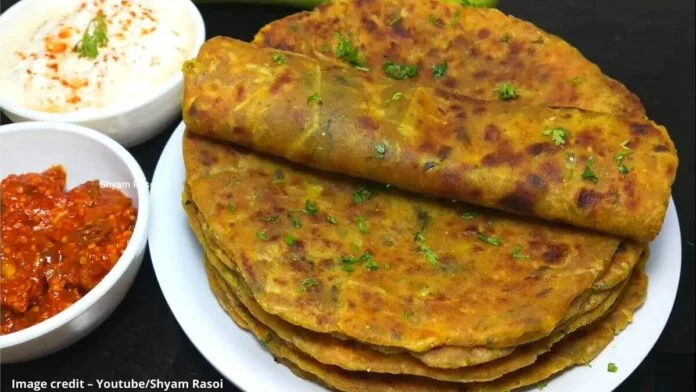 દૂધીના થેપલા બનાવવાની રીત - dudhi na thepla - dudhi na thepla recipe - dudhi na thepla recipe in gujarati - dudhi na thepla banavani rit - દૂધીના થેપલા ની રેસીપી - દૂધી ના થેપલા