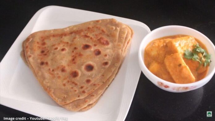 અજમા મીઠા વાળા પરોઠા બનાવવાની રીત - Ajma mitha vala parotha banavani rit - Ajma mitha vala paratha recipe in gujarati