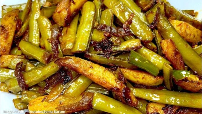 ગુવાર બટેટા નું કોરું શાક બનાવવાની રીત - guvar batata nu koru shaak banavani rit - guvar batata nu koru shaak recipe in gujarati