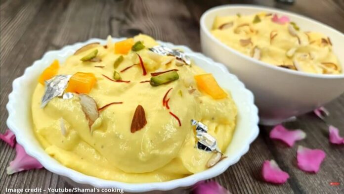 મેંગો શ્રીખંડ - mango shrikhand - mango shrikhand recipe - mango shrikhand gujarati recipe - mango shrikhand recipe in gujarati - mango shrikhand banavani rit - મેંગો શ્રીખંડ બનાવવાની રીત