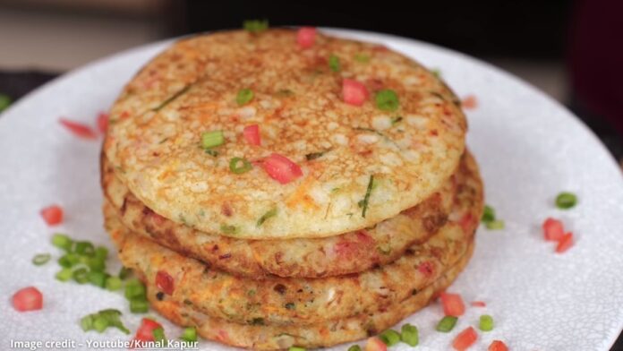 રાઈસ પોટેટો ઉત્તપમ બનાવવાની રીત - Rice potato uttapam banavani rit - Rice potato uttapam recipe in gujarati