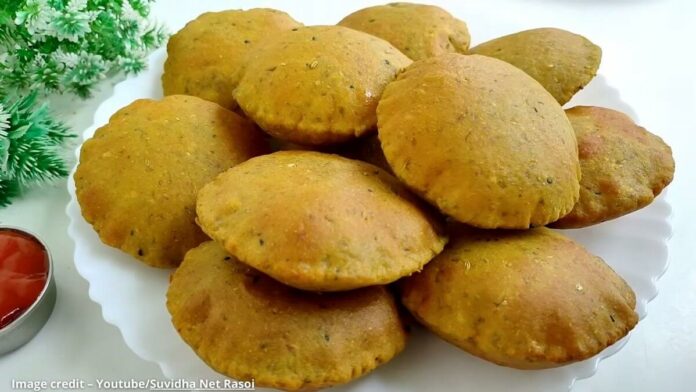બાફેલા બટેટા ની પૂરી - Bafela batata ni puri - બાફેલા બટેટા ની પૂરી બનાવવાની રીત - Bafela batata ni puri banavani rit - Bafela batata ni puri recipe in gujarati