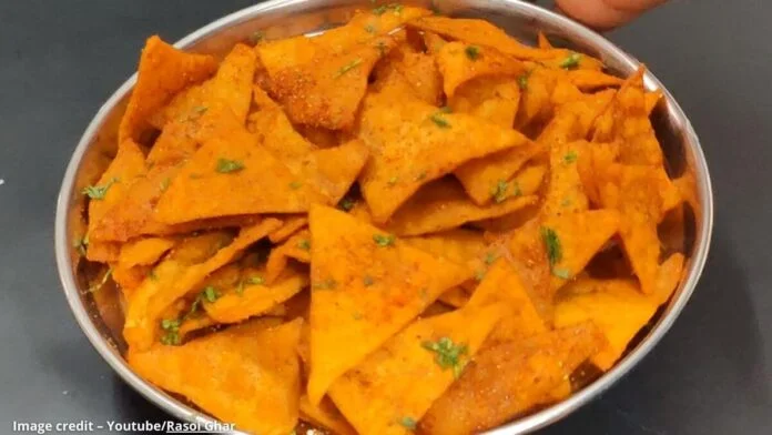 ટમેટા નાચોસ - tameto nachos - ટમેટા નાચોસ બનાવવાની રીત - tameto nachos banavani rit - tameto nachos recipe in gujarati
