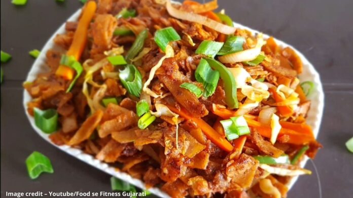 બચેલી રોટલી ના નૂડલ્સ - Bacheli rotli na noodles - બચેલી રોટલી ના નૂડલ્સ બનાવવાની રીત - Bacheli rotli na noodles banavani rit