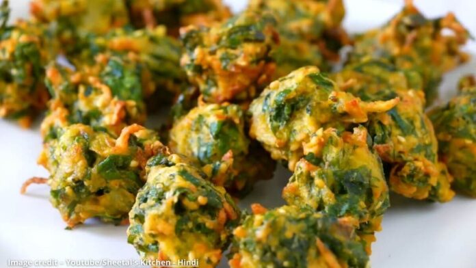 Aloo palak pakoda આલું પાલક પકોડા - Aloo palak pakoda - આલું પાલક પકોડા બનાવવાની રીત - Aloo palak pakoda banavani rit