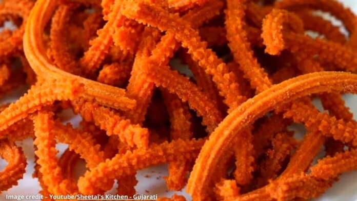 સેજવાન સોયા સ્ટીક - Schezwan Soya Sticks - સેજવાન સોયા સ્ટીક બનાવવાની રીત - Schezwan Soya Stick banvani rit - Soya Stick recipe