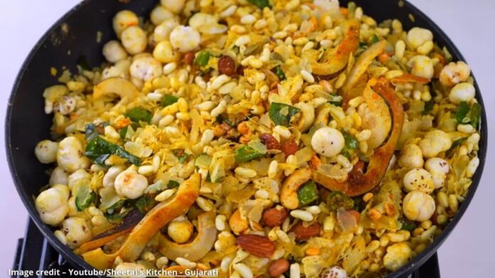 મિક્સ ડ્રાયફ્રુટ ચેવડો - mix dry fruits chevdo - મિક્સ ડ્રાયફ્રુટ ચેવડો બનાવવાની રીત - mix dry fruits chevdo banavani rit