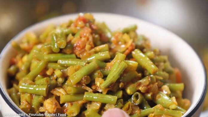 Rajsthani styale chorafari nu shaak રાજસ્થાની સ્ટાઈલ ચોરાફરી નું શાક બનાવવાની રીત - Rajsthani styale chorafari nu shaak banavani rit