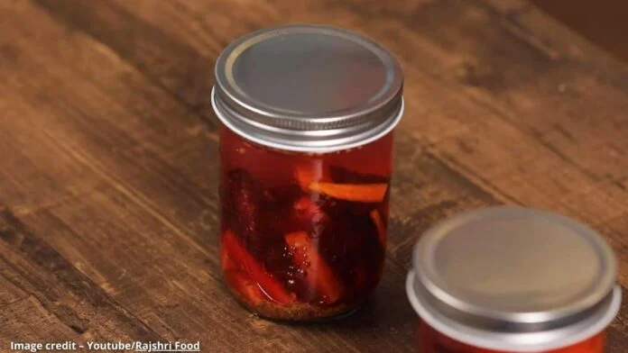 Beet gajar ni kanji Image credit – Youtube/Rajshri Food