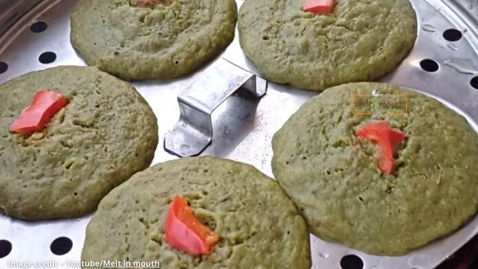 Bajra palak ni idli - બાજરા પાલક ની ઈડલી
