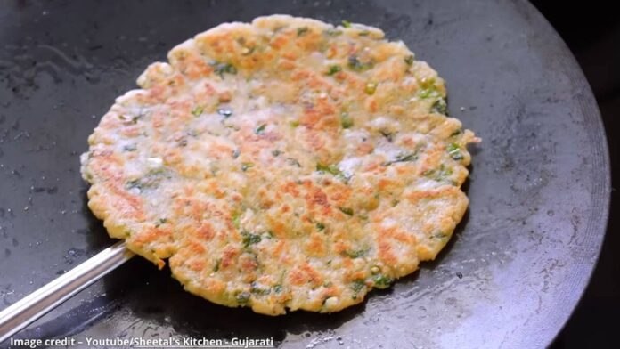 Farali bataka parotha Farali bataka parotha - ફરાળી બટાકા પરોઠા