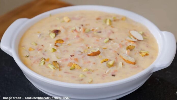 Gajar chokha ni kheer - ગાજર ચોખાની ખીર