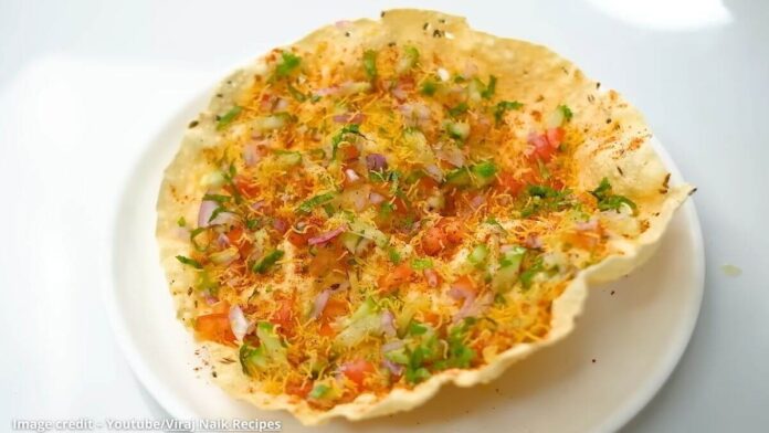 Masala papad - મસાલા પાપડ