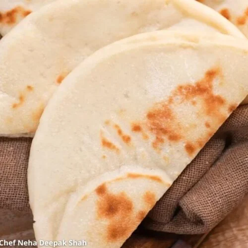 Pita Bread - પીટા બ્રેડ