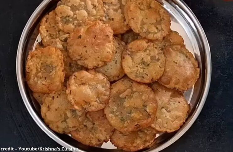 Shakkkariya ni farali puri - શક્કરિયા ની ફરાળી પૂરી