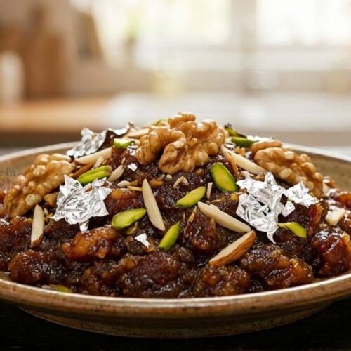 Akhrot khajur no halvo - અખરોટ ખજુર નો હલવો