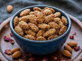 Badam Revdi banavani rit | બદામ રેવડી બનાવવાની રીત Badam Revdi - બદામ રેવડી