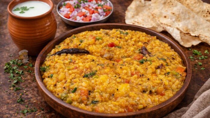 કાઠિયાવાડી ભોજન ગિરનારી ખીચડી - Girnari Khichdi kathiyawadi style ma