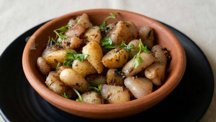 Singoda chaat - સિંગોડા ચાટ