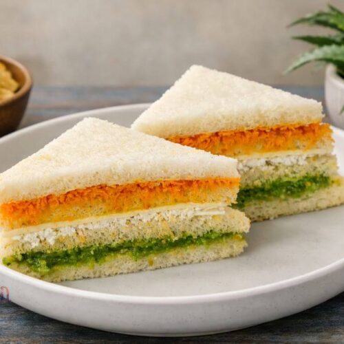 ૫ મિનિટમાં બનાવો તિરંગા સેન્ડવીચ - Tiranga Sandwich Recipe