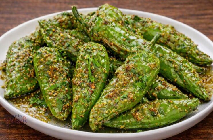 Bharela Methiya Marcha - ભરેલા મેથિયા મરચા